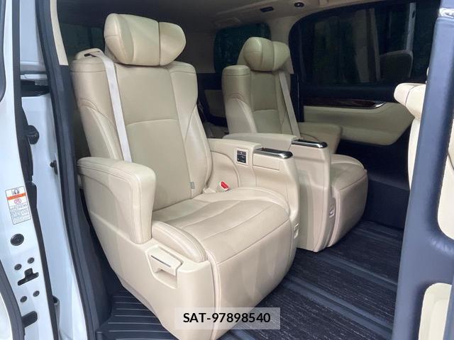 Toyota ALPHARD HYBRID 2018-11 8652978-8