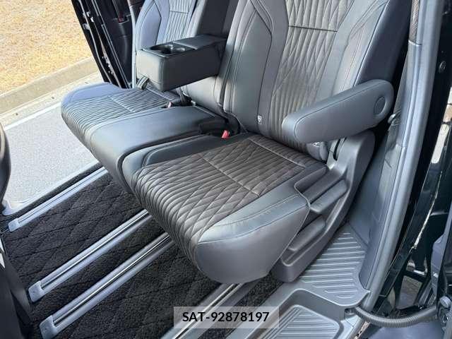 Toyota ALPHARD HYBRID 2026-08 8653104-17