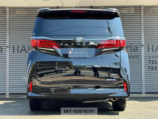 Toyota ALPHARD HYBRID 2026-08 8653104-5