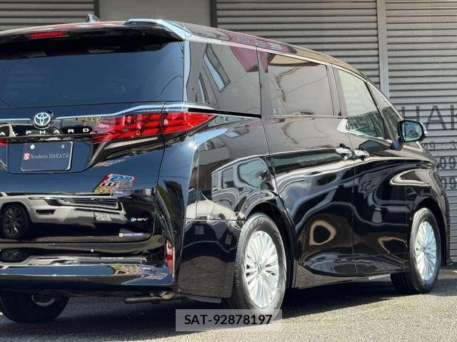 Toyota ALPHARD HYBRID 2026-08 8653104-6