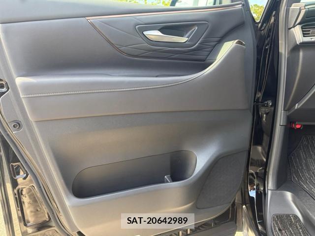Toyota ALPHARD HYBRID 2023-09 8653827-16