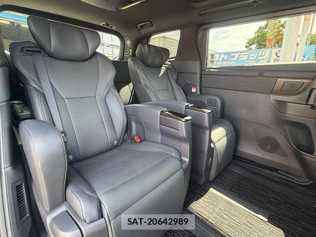 Toyota ALPHARD HYBRID 2023-09 8653827-17