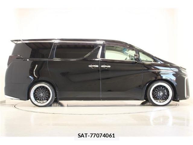 Toyota ALPHARD 2018-05 8646916-12
