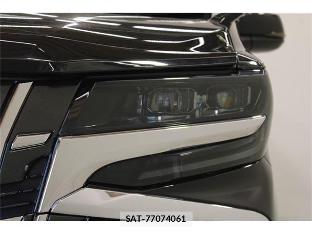 Toyota ALPHARD 2018-05 8646916-14