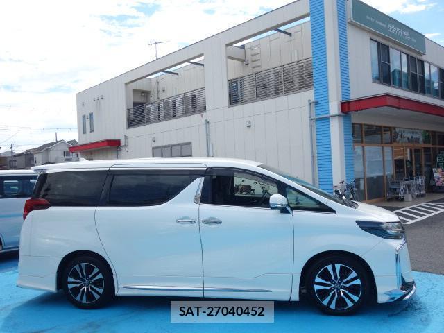 Toyota ALPHARD 2018-03 8647098-17