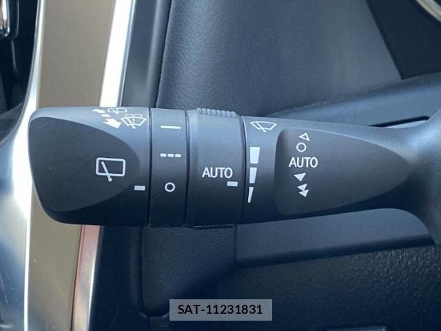 Toyota ALPHARD 2022-05 8647128-15