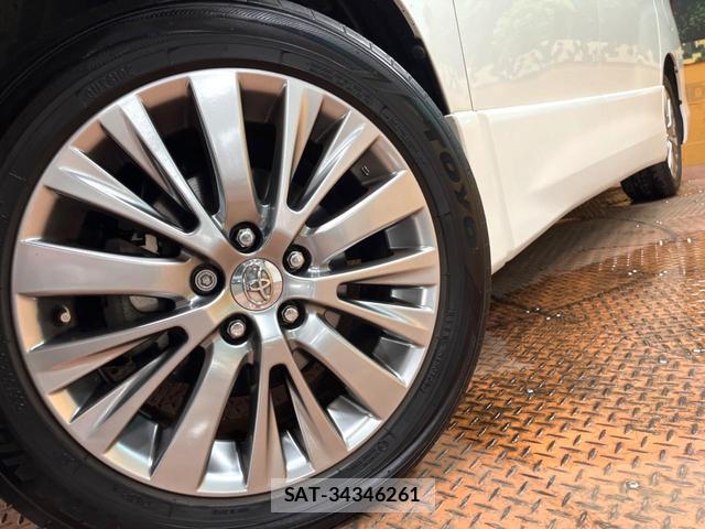 Toyota ALPHARD 2013-02 8647302-12
