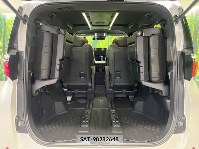 Toyota ALPHARD 2024-03 8647674-10