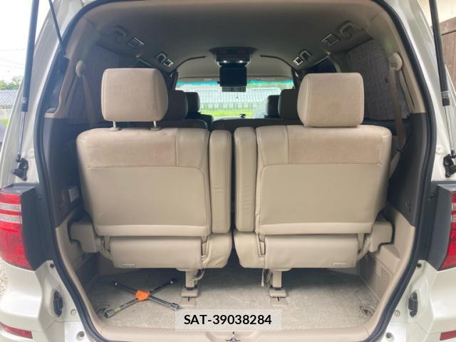 Toyota ALPHARD 2006-11 8648003-16