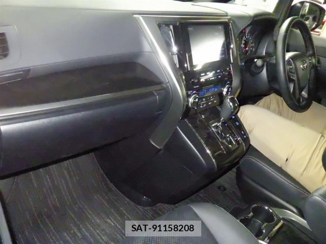 Toyota ALPHARD 2022-10 8648072-2