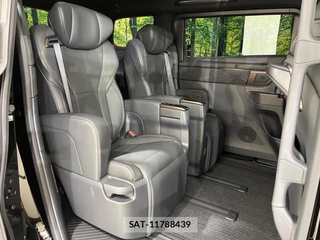 Toyota ALPHARD 2025-03 8648192-10
