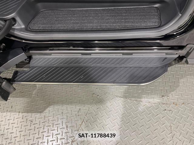 Toyota ALPHARD 2025-03 8648192-5