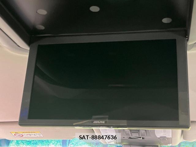 Toyota ALPHARD 2018-10 8648194-2