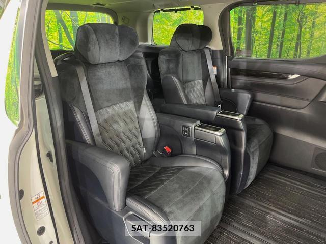 Toyota ALPHARD 2018-02 8648199-9