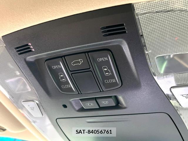 Toyota ALPHARD 2015-10 8648306-4