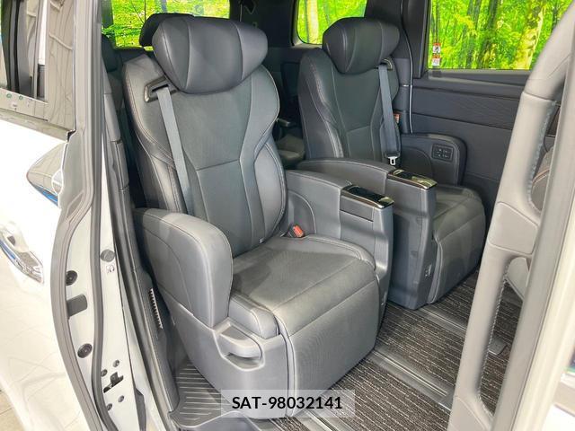 Toyota ALPHARD 2023-08 8648346-8