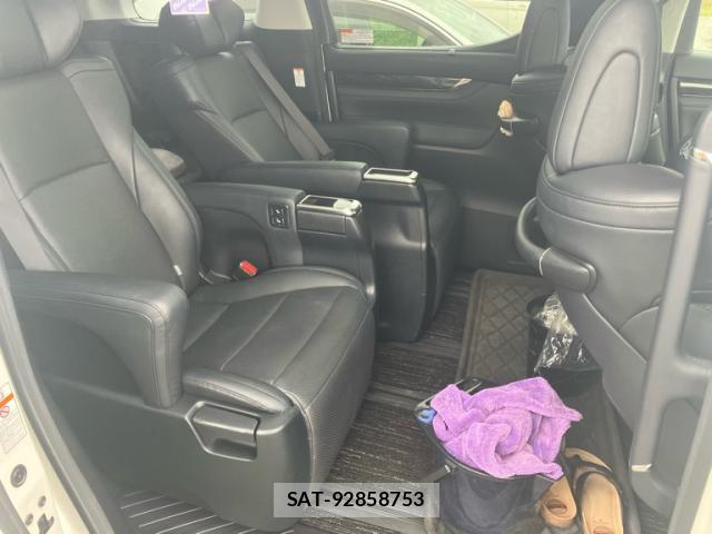 Toyota ALPHARD 2018-05 8648386-11
