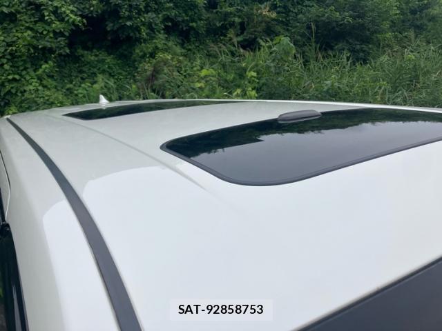 Toyota ALPHARD 2018-05 8648386-6