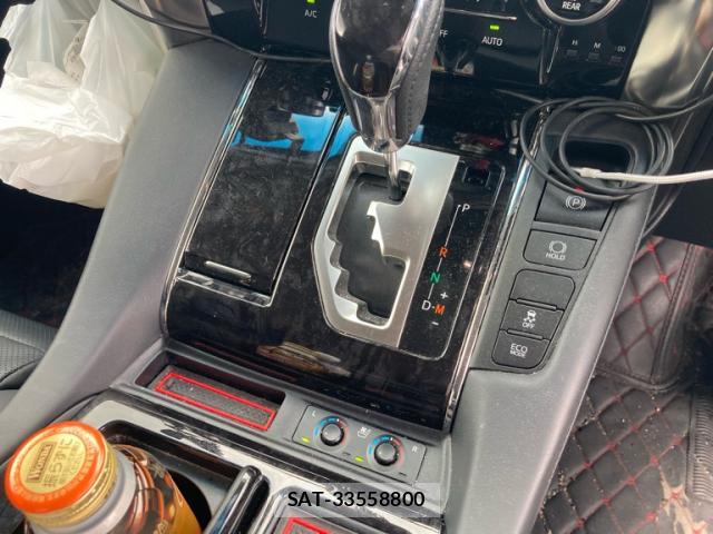 Toyota ALPHARD 2021-11 8648478-16