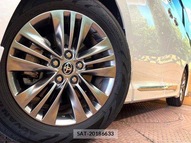 Toyota ALPHARD 2024-03 8649223-13