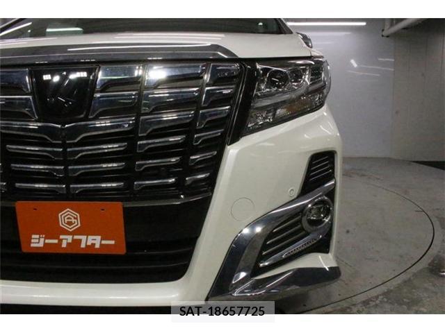 Toyota ALPHARD 2015-07 8649561-15