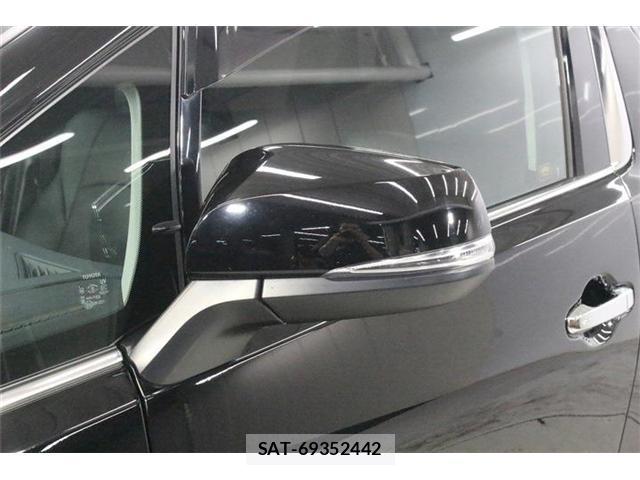 Toyota ALPHARD 2020-05 8649574-16