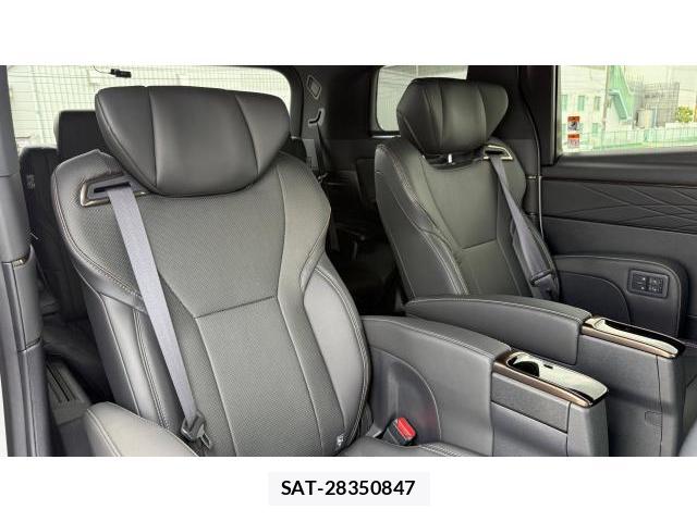 Toyota ALPHARD 2024-11 8649623-6