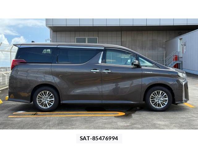 Toyota ALPHARD 2018 8649677-3