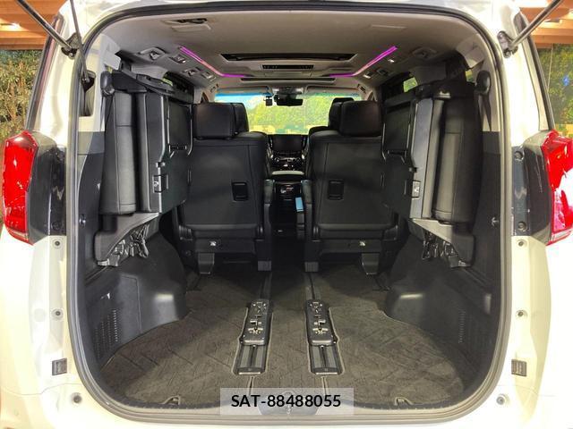 Toyota ALPHARD 2023-04 8649863-10