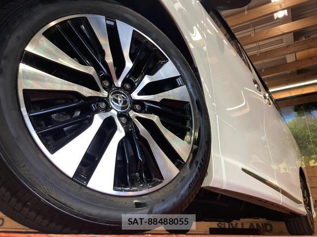 Toyota ALPHARD 2023-04 8649863-12