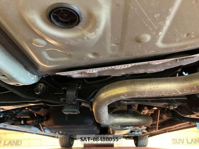 Toyota ALPHARD 2023-04 8649863-18