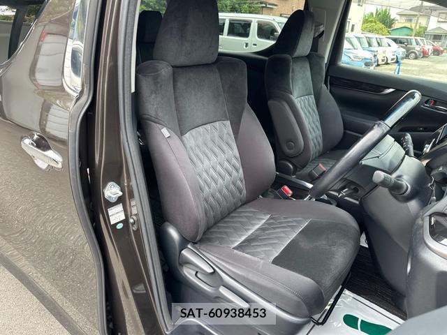 Toyota ALPHARD 2019-09 8649915-11