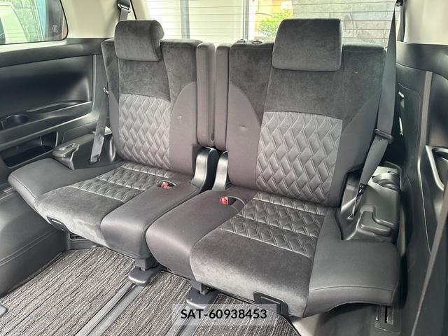 Toyota ALPHARD 2019-09 8649915-16