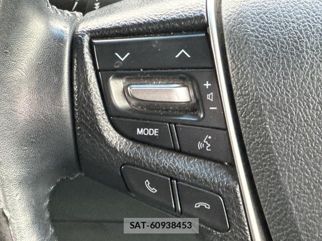Toyota ALPHARD 2019-09 8649915-18