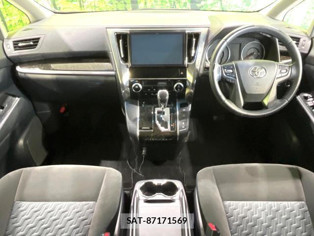Toyota ALPHARD 2017-03 8649995-1