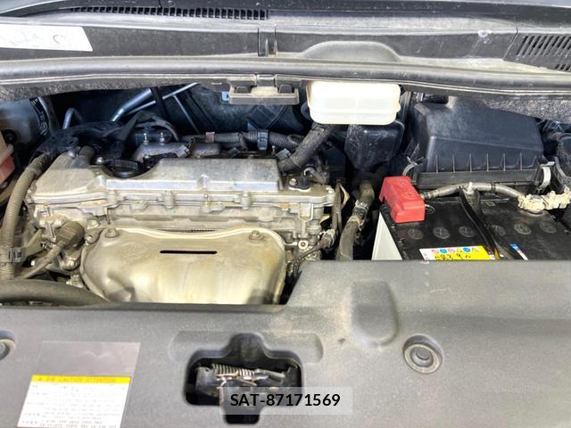 Toyota ALPHARD 2017-03 8649995-17