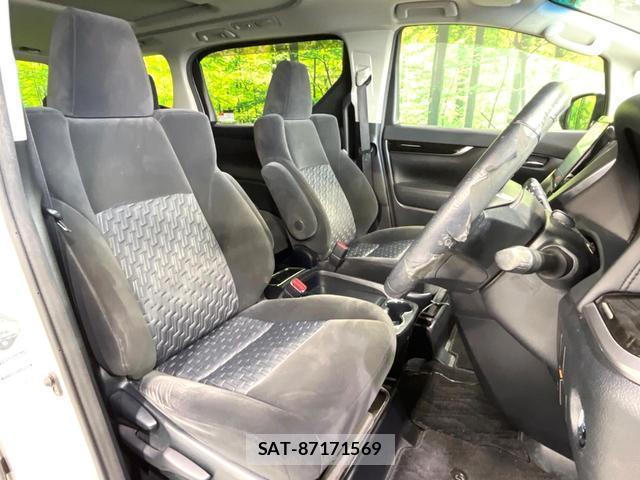 Toyota ALPHARD 2017-03 8649995-8