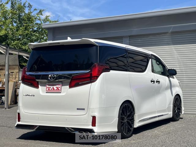 Toyota ALPHARD 2022-09 8650132-1