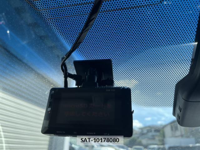 Toyota ALPHARD 2022-09 8650132-10