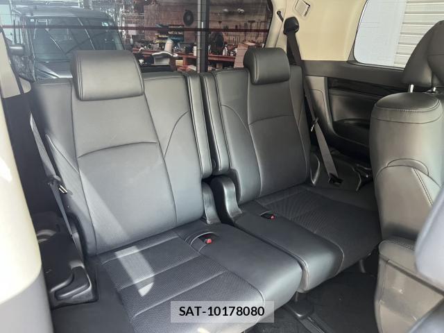 Toyota ALPHARD 2022-09 8650132-13