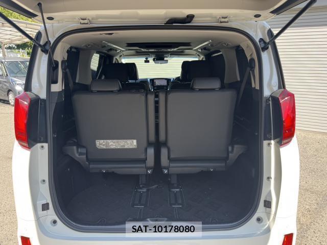 Toyota ALPHARD 2022-09 8650132-14