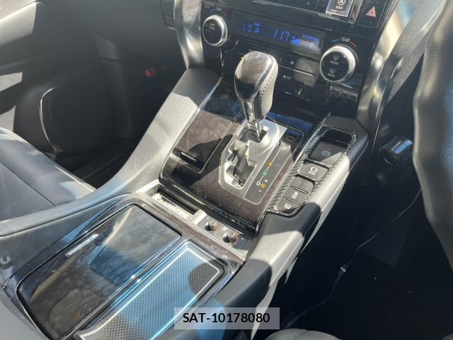 Toyota ALPHARD 2022-09 8650132-15