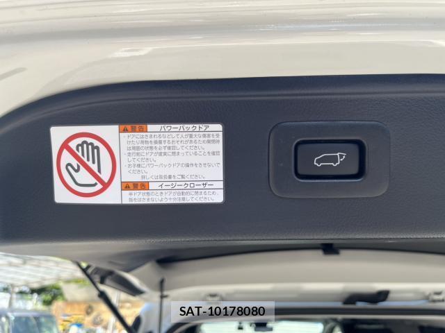 Toyota ALPHARD 2022-09 8650132-17