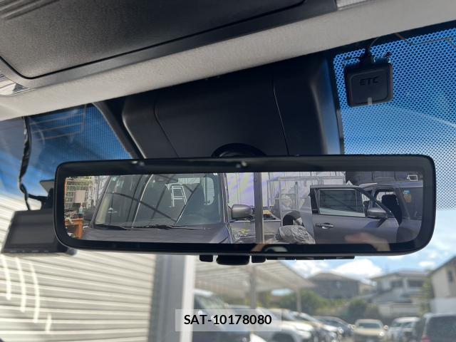 Toyota ALPHARD 2022-09 8650132-8