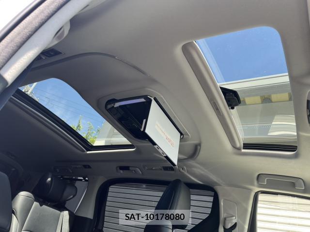 Toyota ALPHARD 2022-09 8650132-9