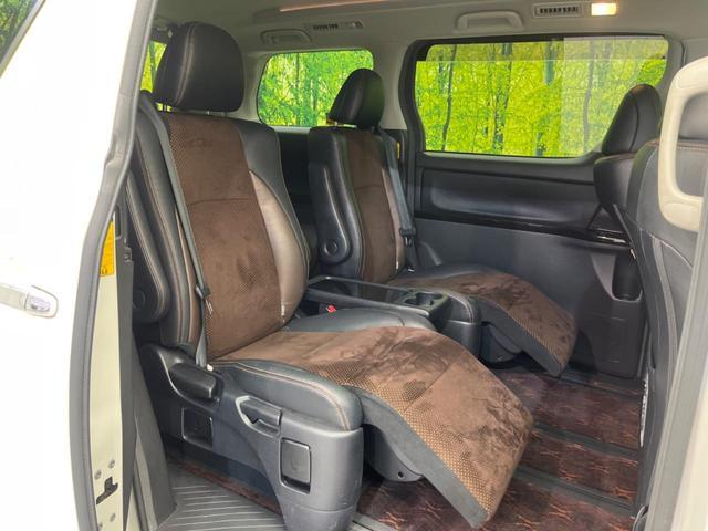 Toyota ALPHARD 2014-06 8650777-8