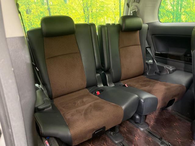 Toyota ALPHARD 2014-06 8650777-9