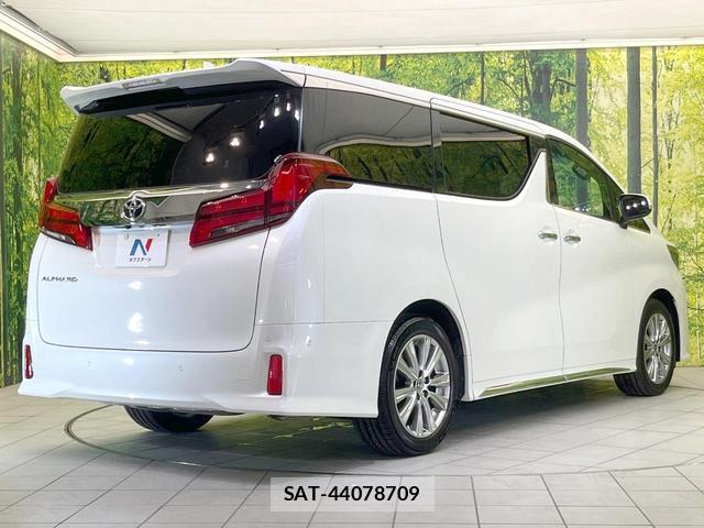 Toyota ALPHARD 2021-03 8650849-17