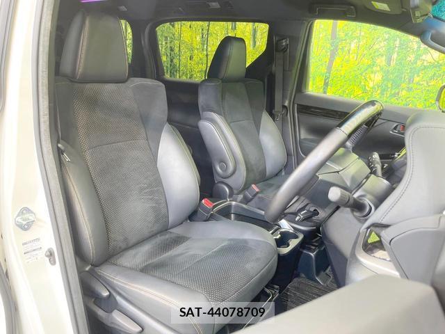 Toyota ALPHARD 2021-03 8650849-7