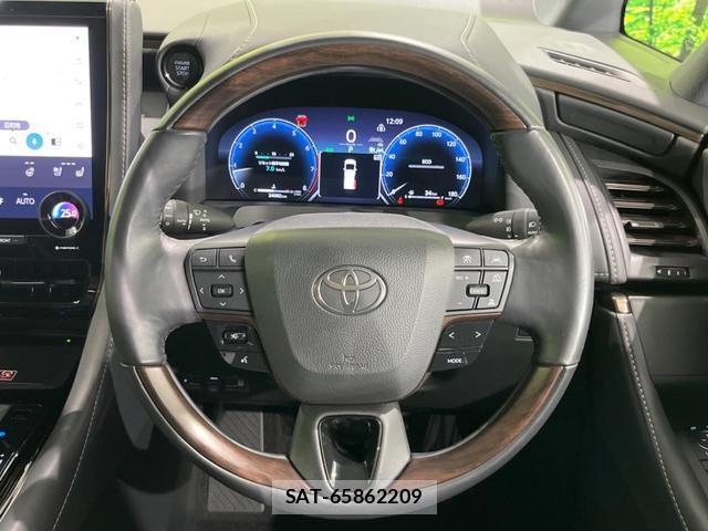 Toyota ALPHARD 2023-08 8650927-10
